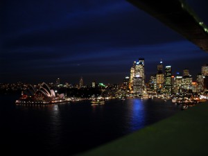 Sydney Harbour at night (Reisetagebuch Australien: Sydney – Opera House und Harbour Bridge)
