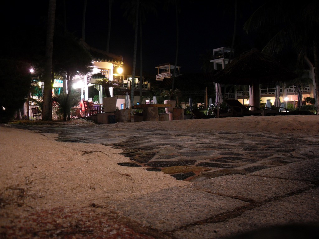 Dynasty Resort in Mui Ne bei Nacht