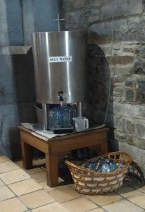 Boiler mit Weihwasser in der St. Marys Cathedral