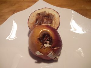 Bratapfel mit Kinderschokolade gefüllt am Weltbratapfeltag 2016 (Mein Beitrag zum Weltbratapfeltag 2016)