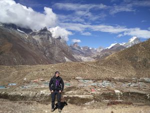 Knoten Knut und ich vor Dingboche beim Trekking in Nepal (Trekking in Nepal: Auf dem Ama Dablam)