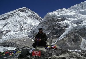 Knoten Knut und beim Mount Everest Base Camp in Nepal (Beim Mount Everest Base Camp in Nepal)