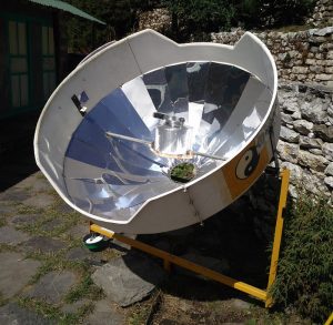 Parabolspiegel-Solarkraft-Nepal (Trek nach Dingboche – Hochebene und Höhenkrankheit)