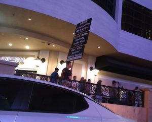 Christlicher Prediger in Las Vegas (Bei der World Series of Poker – WSOP in Las Vegas) Christlicher Prediger in Las Vegas (Bei der World Series of Poker – WSOP in Las Vegas)