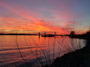 Das Willkomm Höft Wedel im Sonnenuntergang (Abschied: Bye, Bye Wedel)